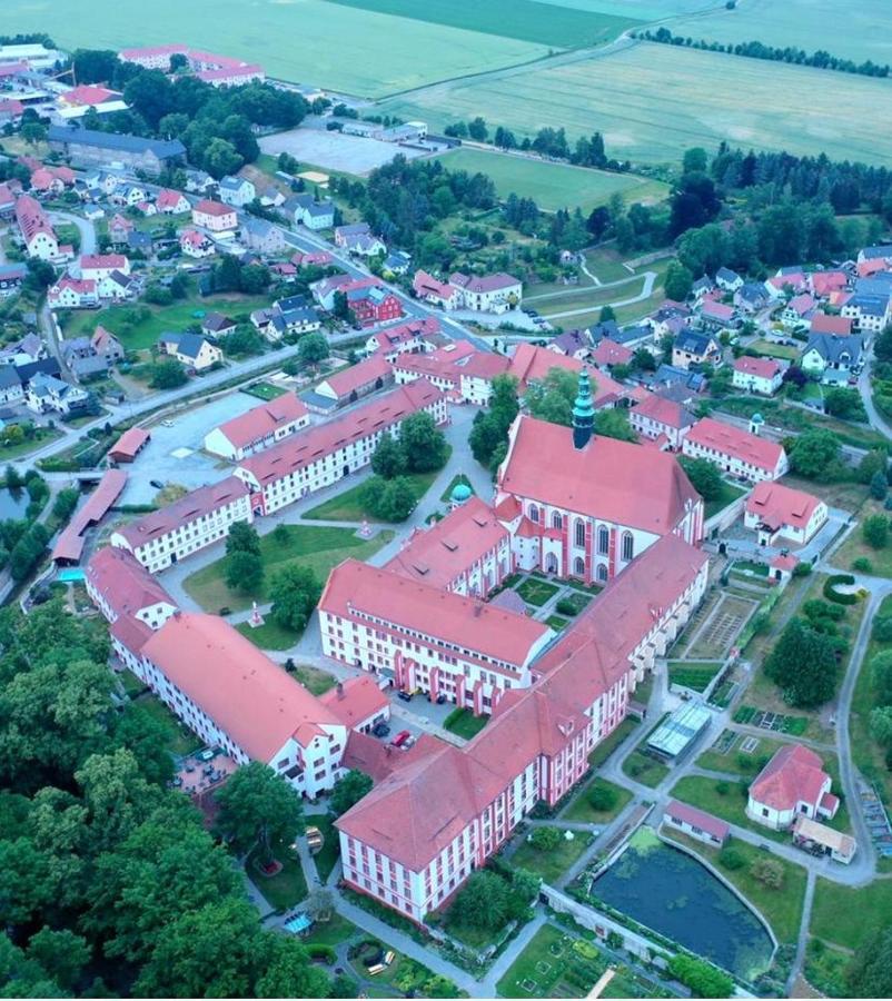 Ferienwohnung Klosterblick In Der Oberlausitz Panschwitz-Kuckau 外观 照片